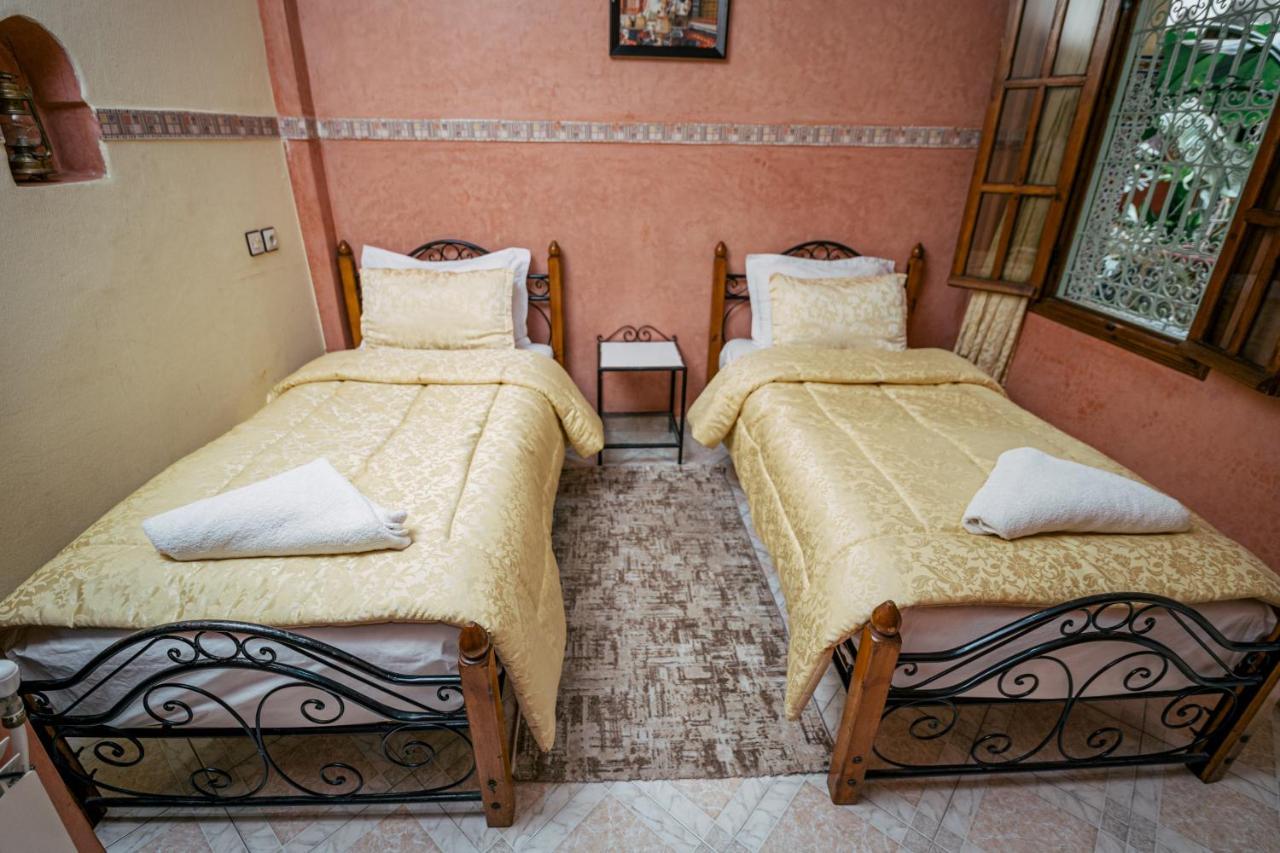 Hotel Faouzi Marrákes Kültér fotó