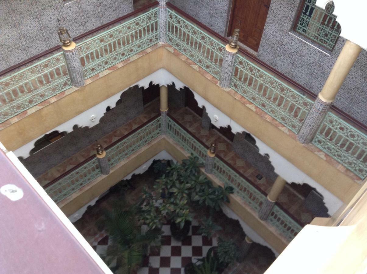 Hotel Faouzi Marrákes Kültér fotó