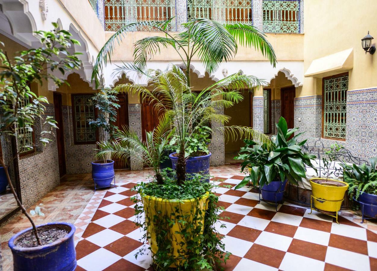 Hotel Faouzi Marrákes Kültér fotó