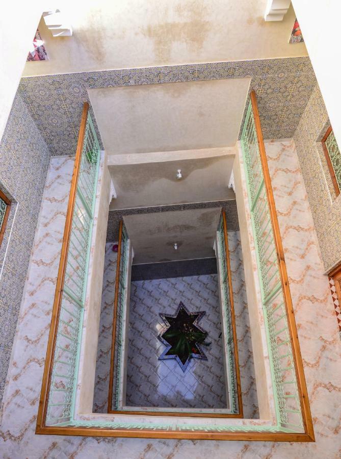 Hotel Faouzi Marrákes Kültér fotó